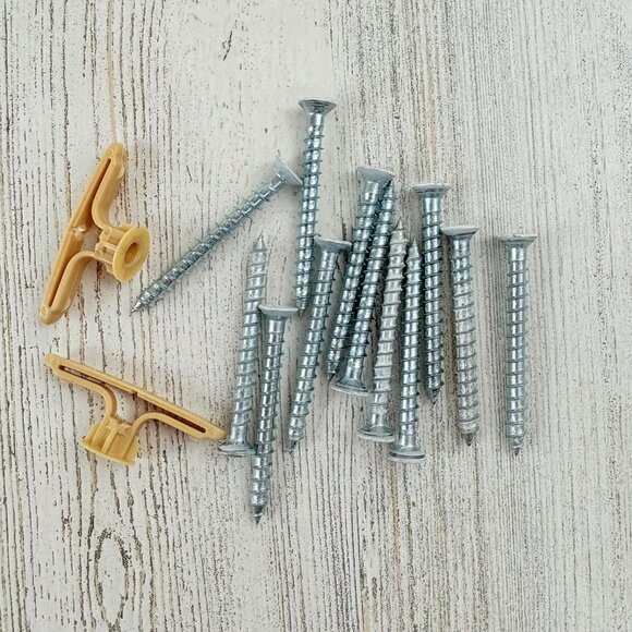 Rubbermaid Homefree Series 12 Screws 2 Wall Anchors Mounting Hardware NEW - Picture 1 of 2
